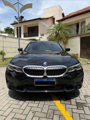 BMW 330i 2.0 16V TURBO GASOLINA SPORT AUTOMÁTICO